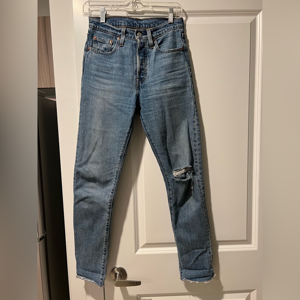 Levi’s 501s Skinny High Rise Denim - Womens size W25 L30
